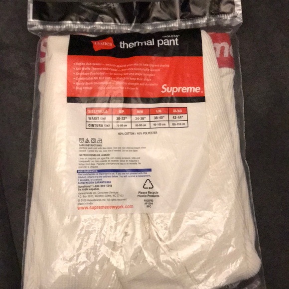 SUPREME - Picture 2 of 3